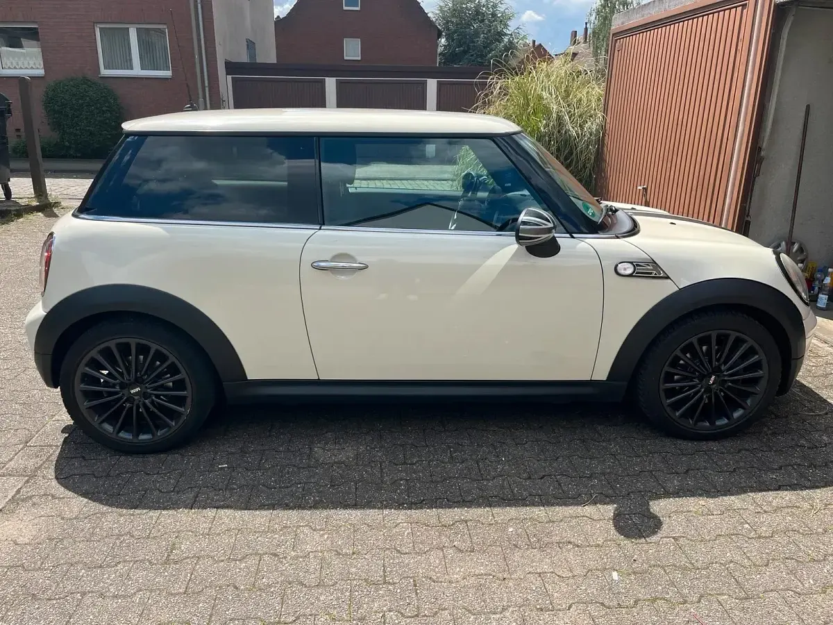 Gebraucht Mini ONE Pepper 95 PS (69 kW) 2010 Andere farben Kleinwagen