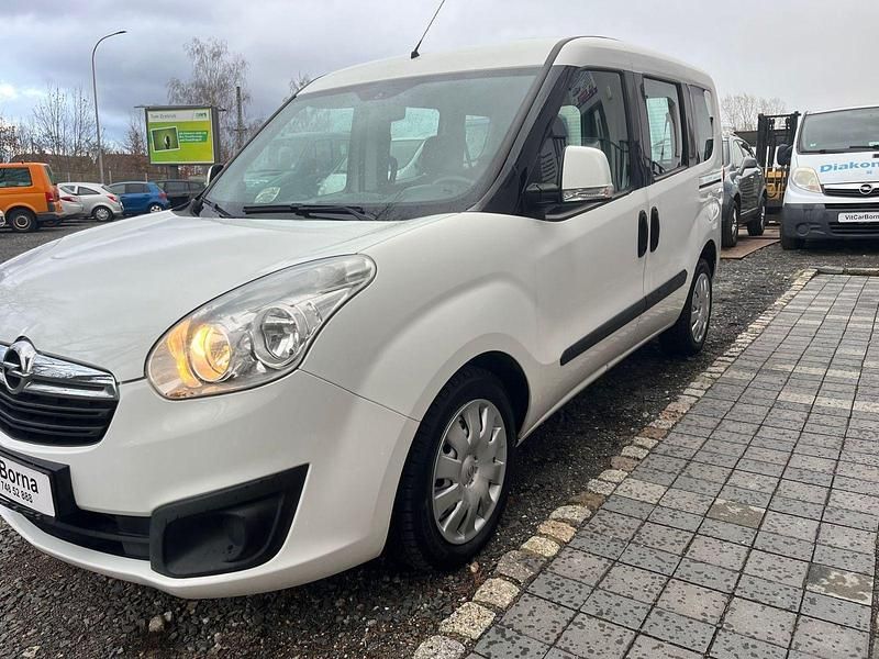 Gebraucht Opel Combo 120 PS (88 kW) 2013 Weiß Van / Kleinbus