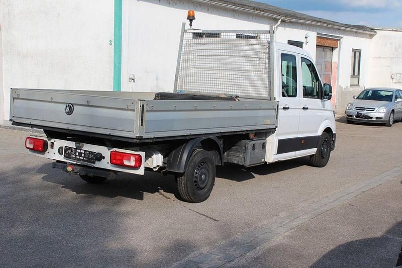 Gebraucht VW Crafter Trendline 177 PS (130 kW) 2021 Candyweiss Van
