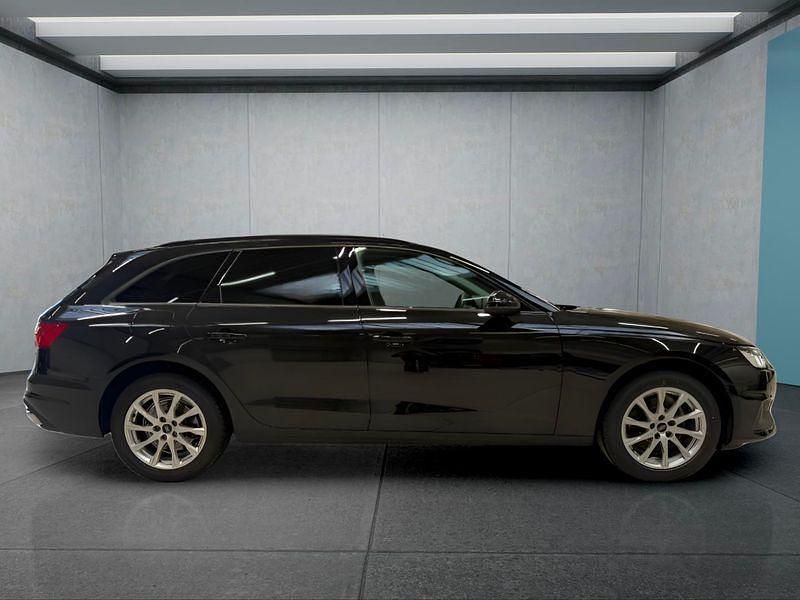 Gebraucht Audi A4 150 PS (110 kW) 2022 Schwarz Kombi