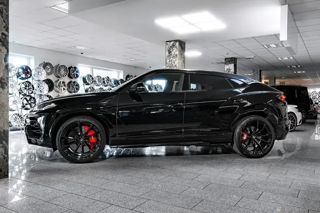 Gebraucht Lamborghini Urus 650 PS (478 kW) 2022 Schwarz SUV