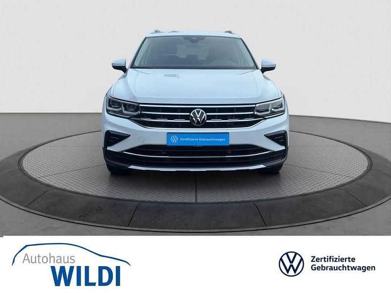 Gebraucht VW Tiguan Elegance 150 PS (110 kW) 2022 Weiß SUV