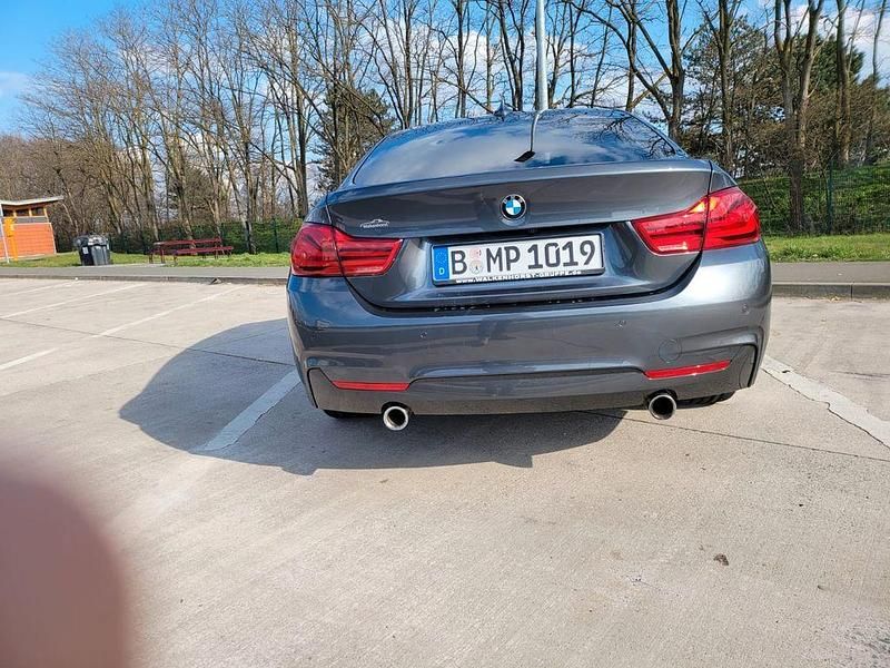 Gebraucht BMW 440 Performance 326 PS (239 kW) 2018 Grau Coupé