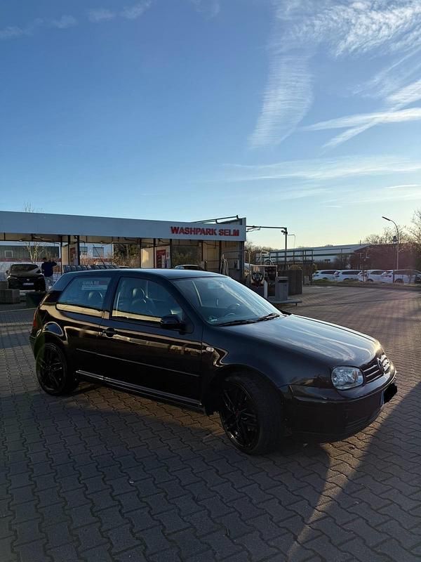Gebraucht VW Golf 116 PS (85 kW) 2000 Schwarz Coupé
