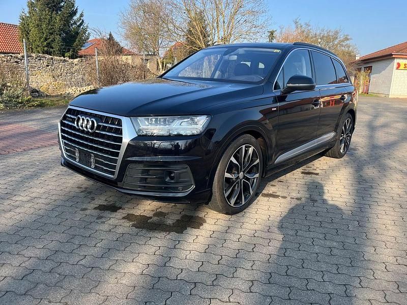 Gebraucht Audi Q7 Sport 272 PS (200 kW) 2016 Schwarz SUV