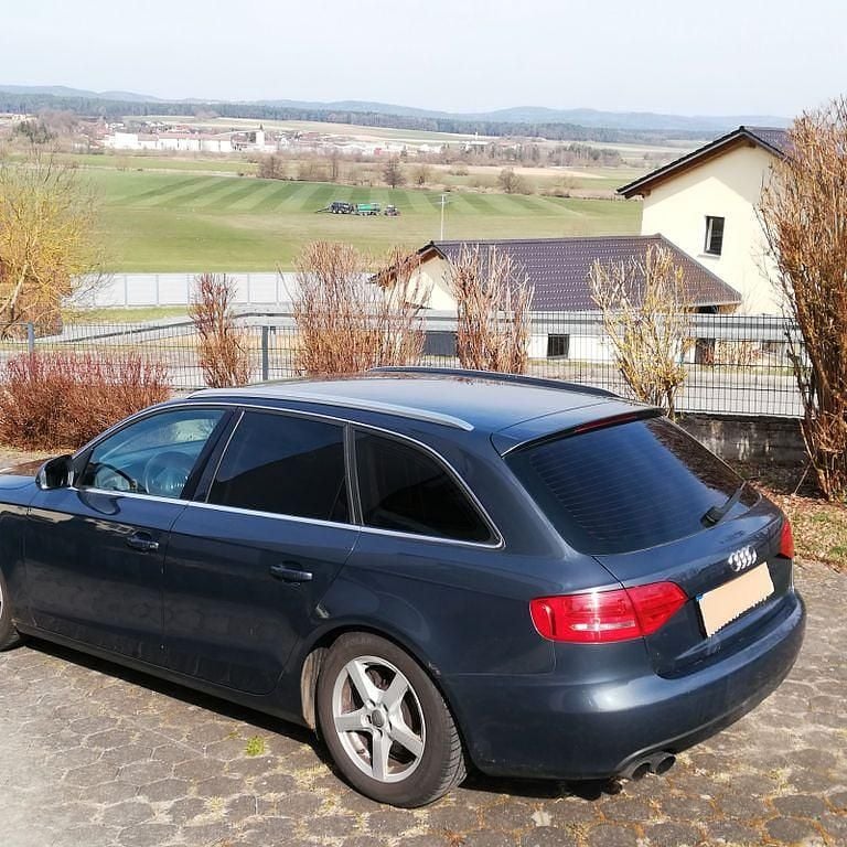 Gebraucht Audi A4 Ambiente 160 PS (117 kW) 2008 Grau Kombi