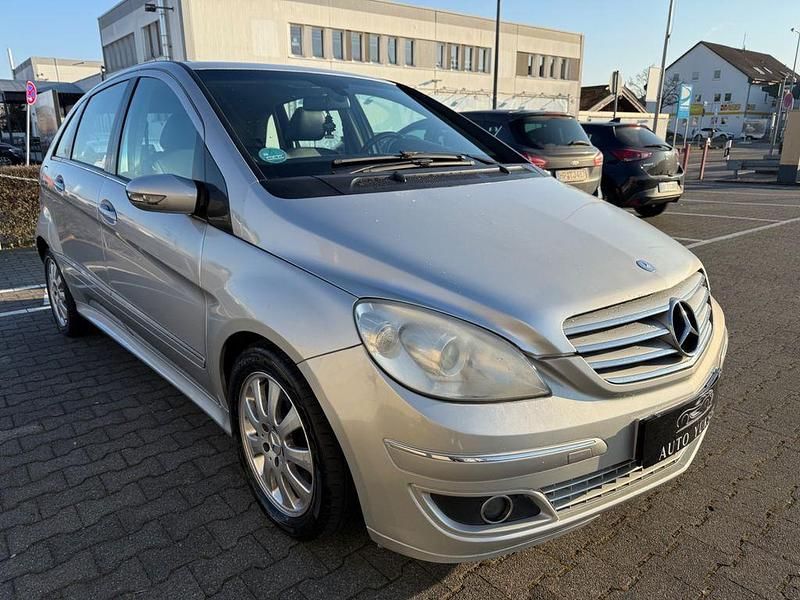 Silber Gebraucht 2005 Mercedes B200 Van / Kleinbus | 3.990 € (Guter Preis) - Bild 1/4