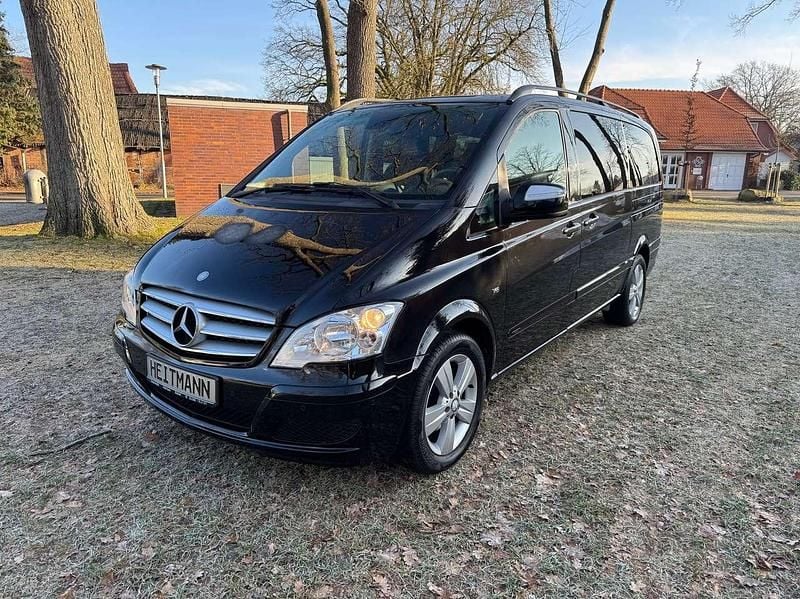 Gebraucht Mercedes Viano 258 PS (189 kW) 2014 Obsidianschwarz metallic Van / Kleinbus