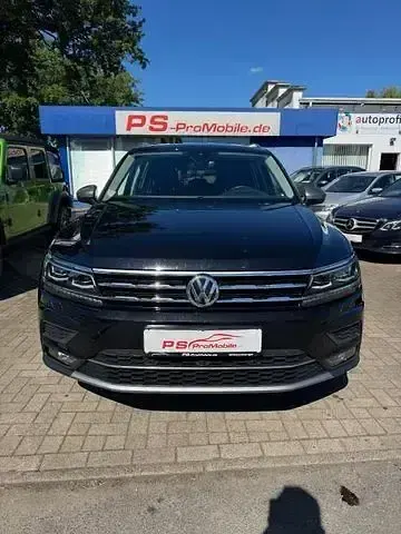 Gebraucht VW Tiguan Allspace Highline 150 PS (110 kW) 2018 Schwarz SUV