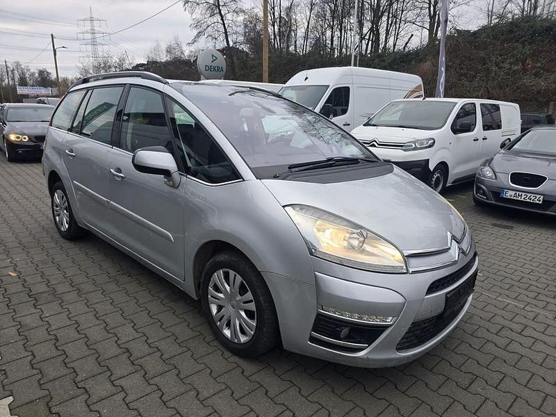 Grau Gebraucht 2012 Citroën Grand C4 Picasso SELECTION Van / Kleinbus | 3.850 € (Etwas zu teuer) - Bild 1/4