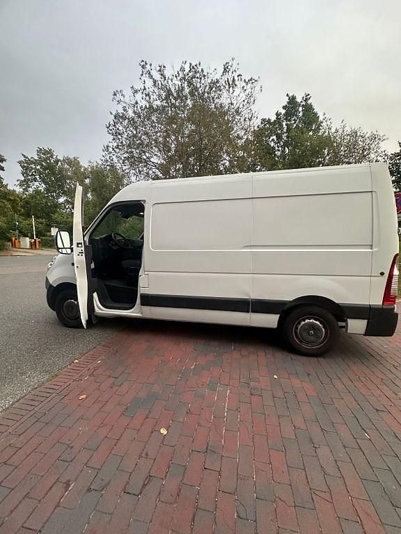 Gebraucht Renault Master 145 PS (106 kW) 2018 Weiß Van