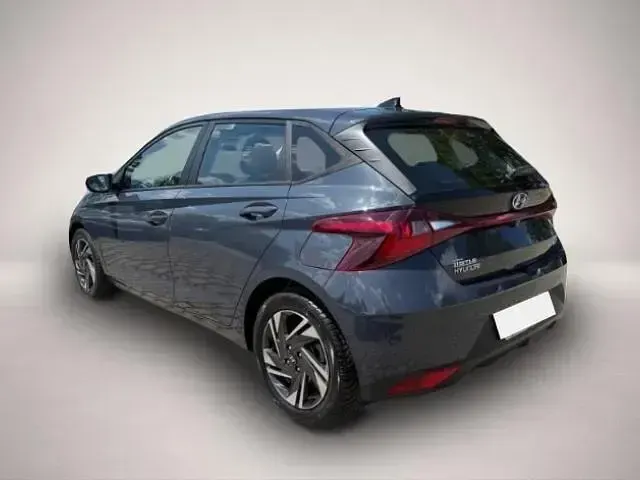 Gebraucht Hyundai i20 Trend 101 PS (74 kW) 2022 Manufacturer Kleinwagen