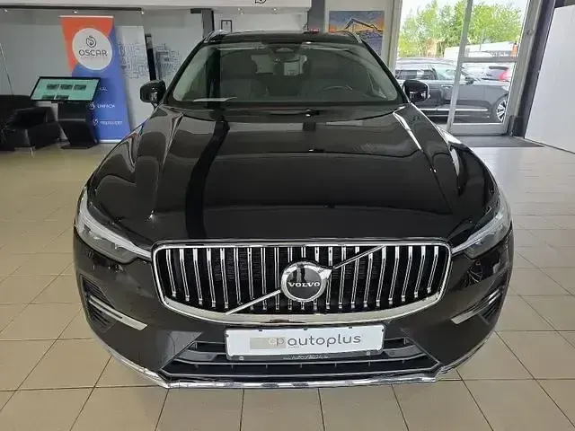 Gebraucht Volvo XC60 Plus 197 PS (144 kW) 2022 Schwarz SUV