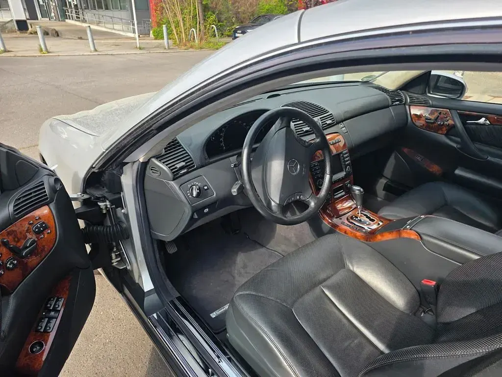 Gebraucht Mercedes CL500 306 PS (225 kW) 2005 Silber Coupé