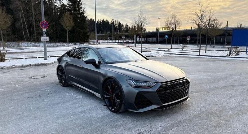 Grau Gebraucht 2021 Audi RS7 Ambiente Kleinwagen | 84.900 € (Etwas zu teuer) - Bild 1/4