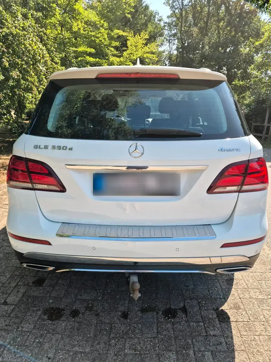 Gebraucht Mercedes GLE350 AMG 258 PS (189 kW) 2018 Weiß SUV