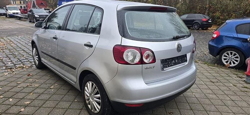 Gebraucht VW Golf IV Trendline 75 PS (55 kW) 2005 Silber Limousine