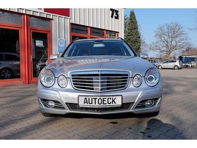 Gebraucht Mercedes E280 190 PS (139 kW) 2007 Silber Kombi
