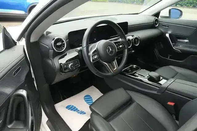 Gebraucht Mercedes CLA220 Shooting Brake Progressive 190 PS (139 kW) 2022 Weiß Kombi