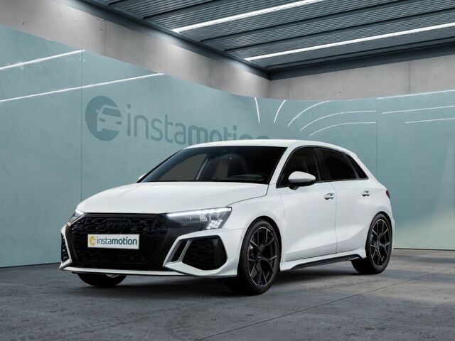 Weiß Gebraucht 2024 Audi RS3 Kleinwagen | 64.200 € (Fairer Preis) - Bild 1/2