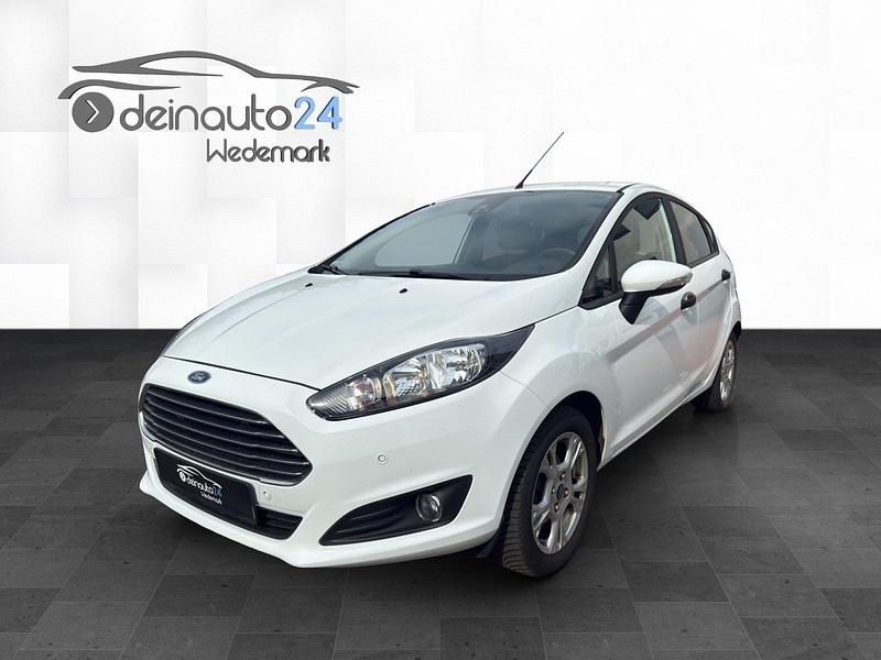 Weiß Gebraucht 2014 Ford Fiesta Kleinwagen | 6.900 € (Fairer Preis) - Bild 1/4