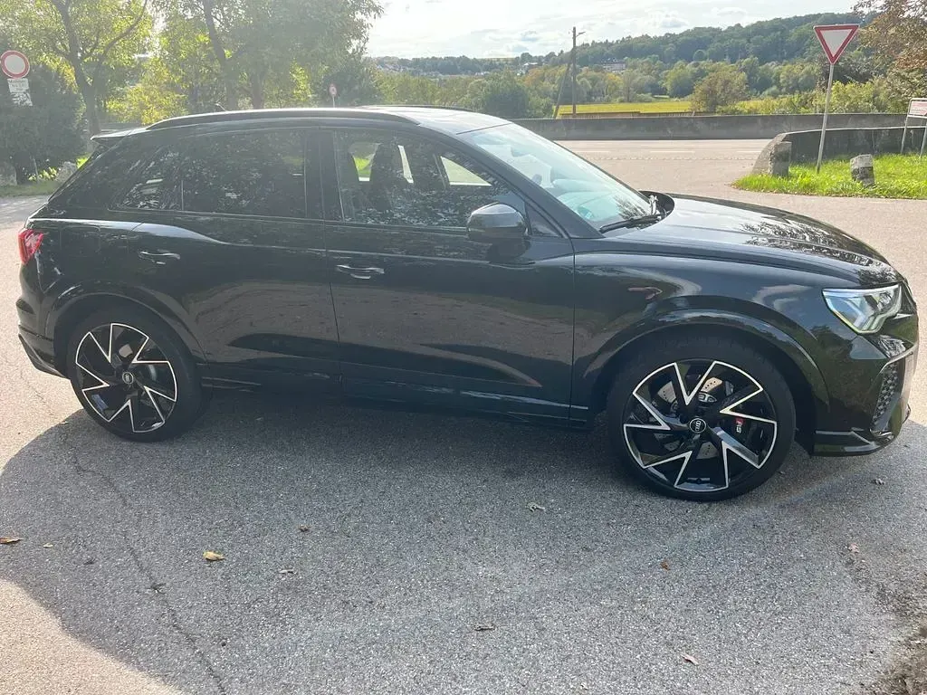 Gebraucht Audi RS Q3 Sport 400 PS (294 kW) 2022 Schwarz SUV