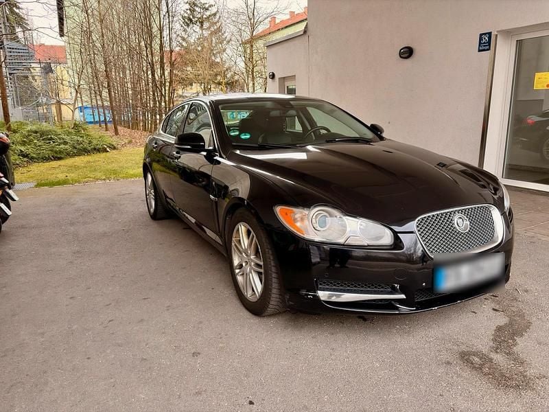 Gebraucht Jaguar XF 210 PS (154 kW) 2011 Schwarz Limousine