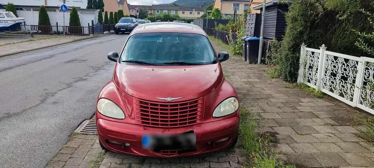 Gebraucht Chrysler PT Cruiser 121 PS (88 kW) 2003 Rot Limousine
