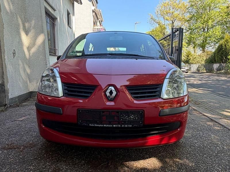 Używany Renault Modus Authentique 75 KM (55 kW) 2007 Czerwony Minivan