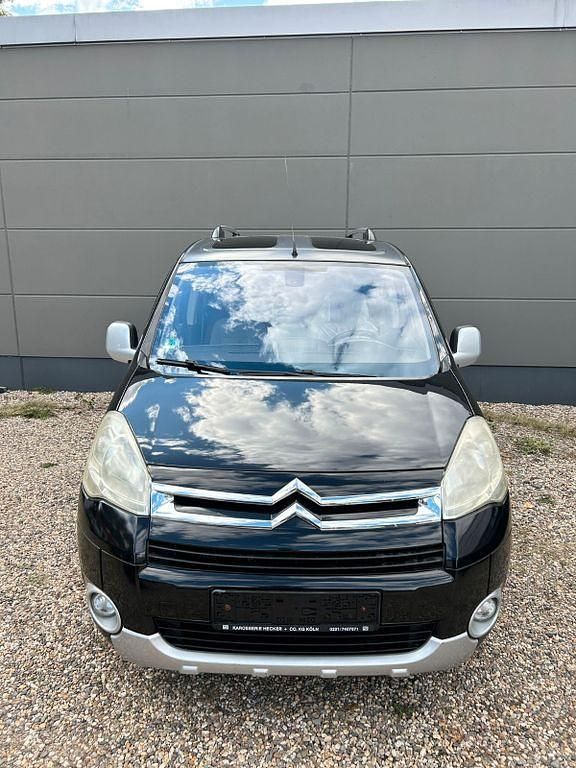 Schwarz Gebraucht 2011 Citroën Berlingo Exclusive Van / Kleinbus | 4.300 € (Superpreis) - Bild 1/4