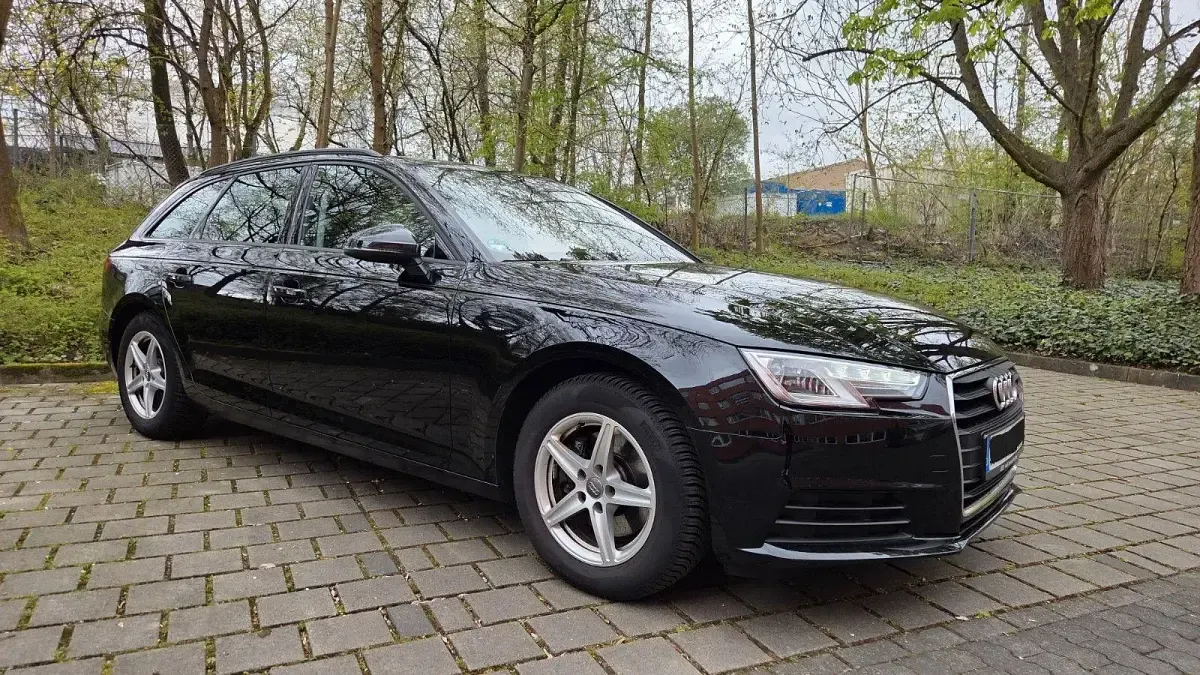 Occasion Audi A4 Design 150 ch (110 kW) 2018 Noir Break