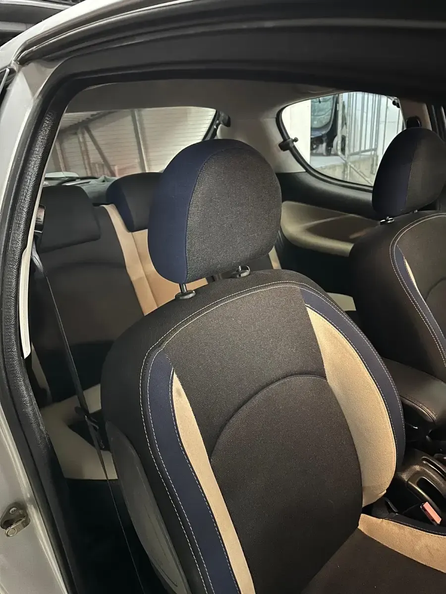 Gebraucht Peugeot 206 65 PS (47 kW) 2005 Grau Kleinwagen
