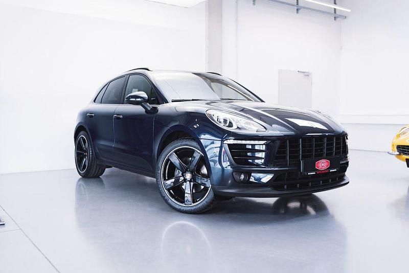 Gebraucht Porsche Macan 252 PS (185 kW) 2018 Blau SUV