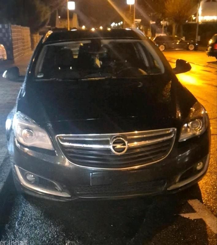 Gebraucht Opel Insignia 163 PS (119 kW) 2015 Schwarz Kombi