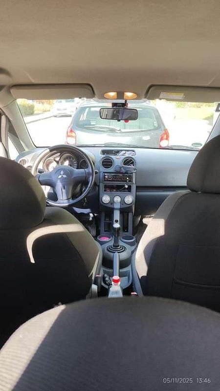 Gebraucht Mitsubishi Colt Invite 95 PS (69 kW) 2005 Limousine