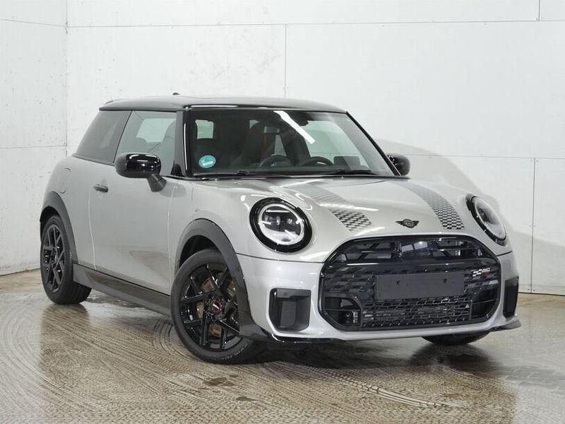 Gebraucht Mini John Cooper Works 156 PS (114 kW) 2024 Silber Kleinwagen
