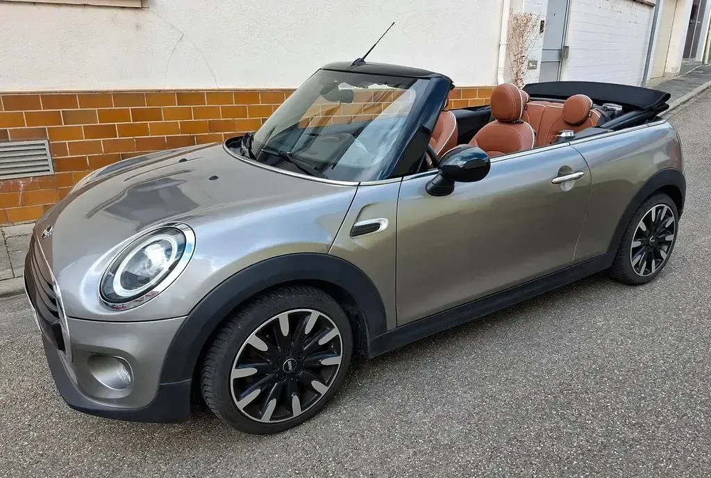 Gebraucht Mini Cooper Cabriolet 136 PS (100 kW) 2018 Silber Cabrio