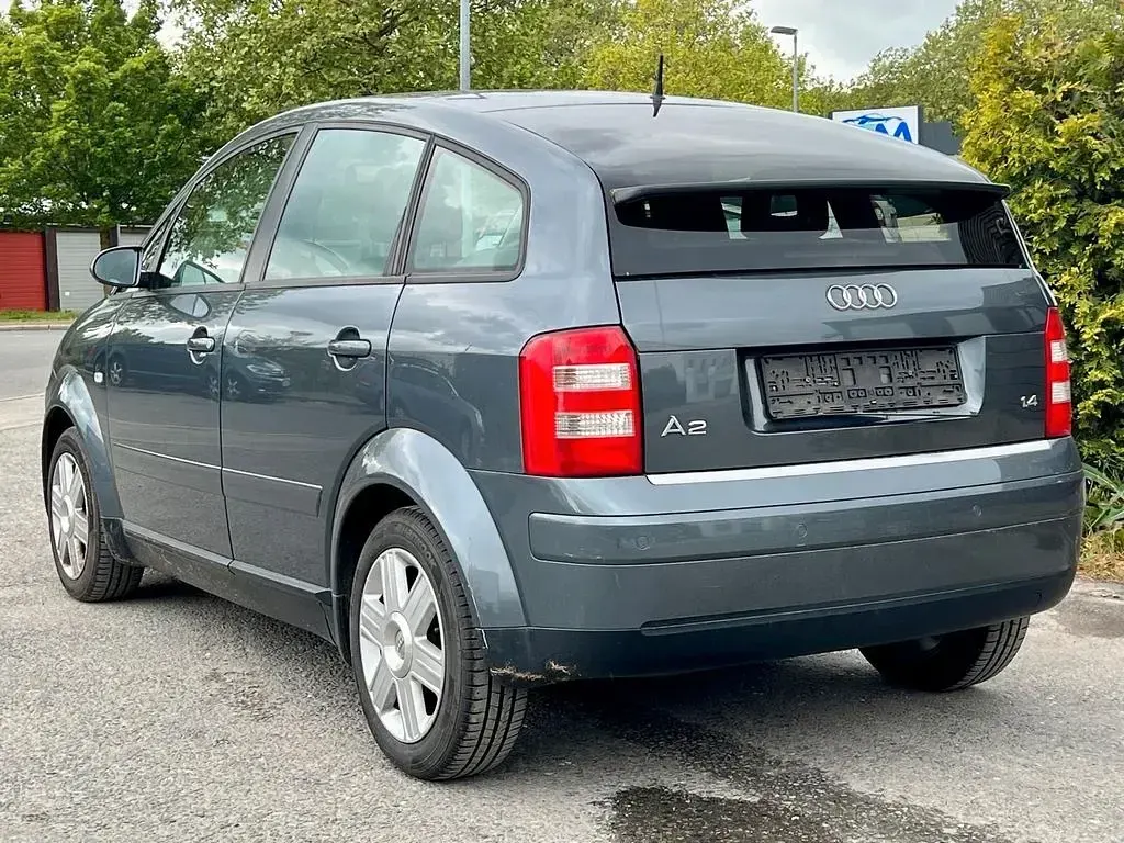 Gebraucht Audi A2 75 PS (55 kW) 2002 Grau Kleinwagen