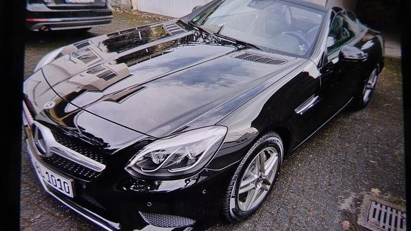 Gebraucht Mercedes SLC200 184 PS (135 kW) 2020 Schwarz Cabrio