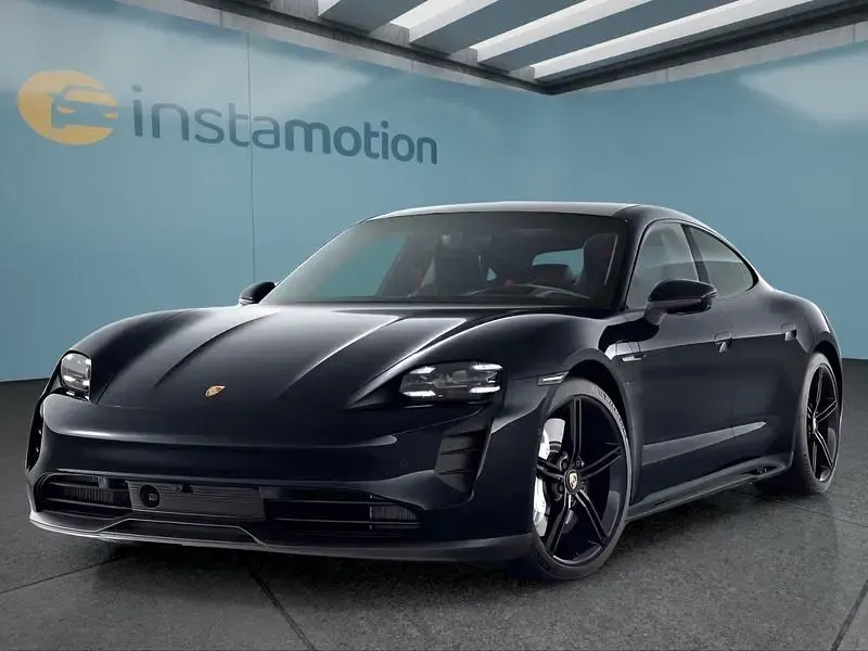 Second-hand Porsche Taycan GTS 439 kW (598 CP) 2023 Negru Berlinǎ