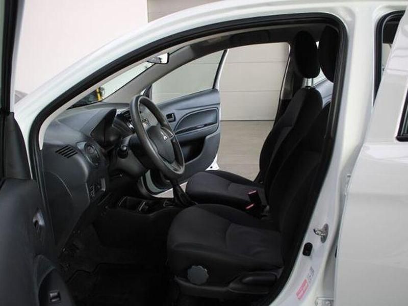 Second-hand Mitsubishi Space Star Edition 71 CP (52 kW) 2017 Alb Hatchback