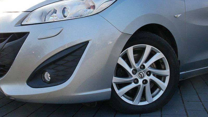 Gebraucht Mazda 5 Center-Line 144 PS (105 kW) 2011 Silber Van / Kleinbus