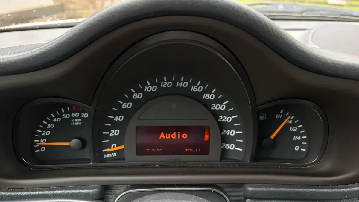 Gebraucht Mercedes C200 163 PS (119 kW) 2002 Grau Coupé