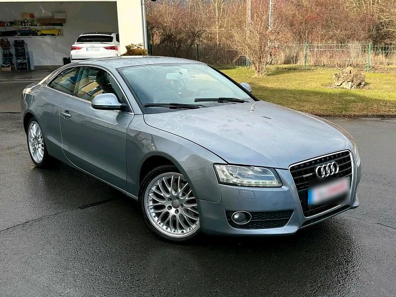 Gebraucht Audi A5 239 PS (175 kW) 2010 Gold Coupé