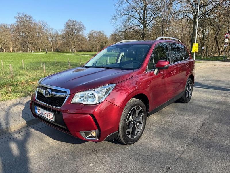 Gebraucht Subaru Forester Sport 147 PS (108 kW) 2015 Rot SUV