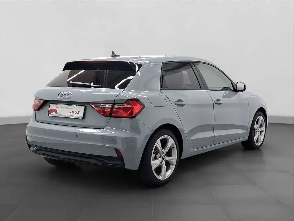 Gebraucht Audi A1 Sportback Sport 116 PS (85 kW) 2025 Grau Kleinwagen