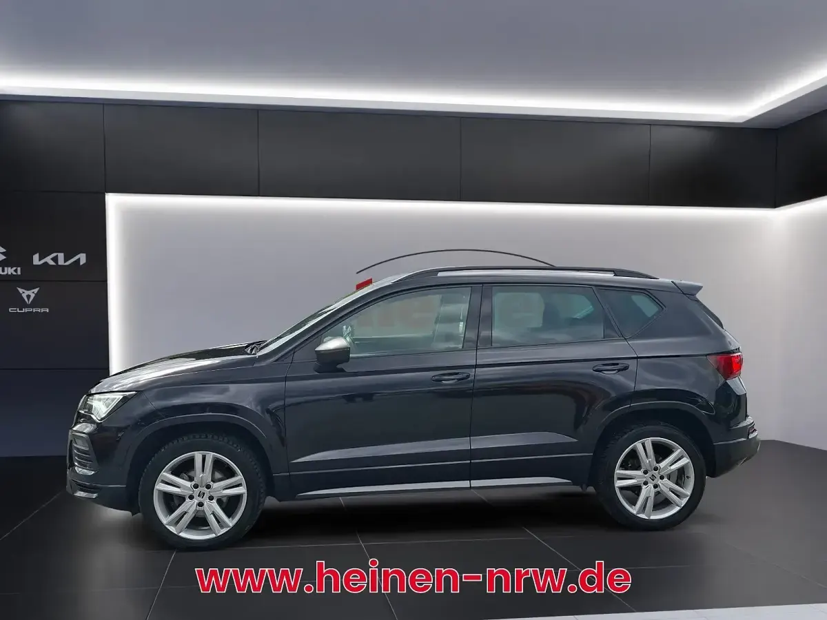 Gebraucht Seat Ateca CONNECT 150 PS (110 kW) 2023 Magic schwarz SUV