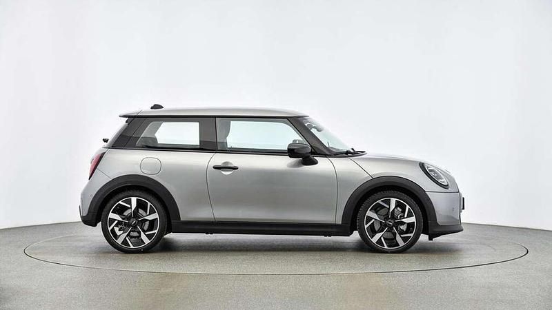 Gebraucht Mini Cooper Classic 156 PS (114 kW) 2024 Grau Kleinwagen