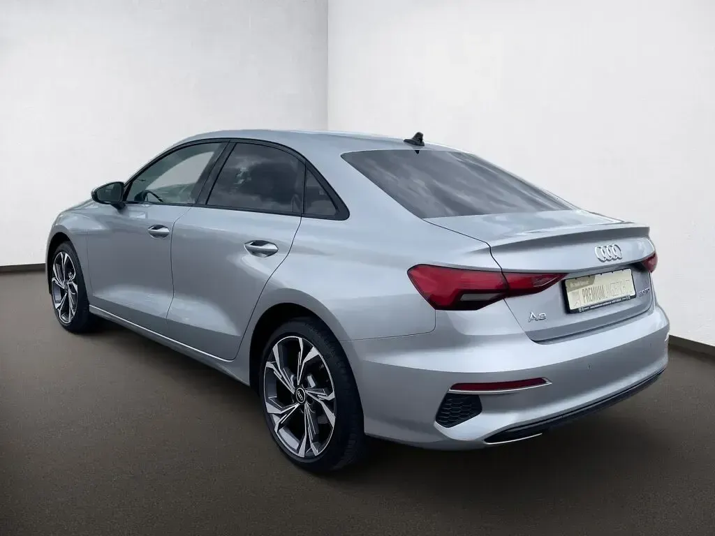 Brugt Audi A3 Advanced 150 HK (110 kW) 2022 Sølv Sedan
