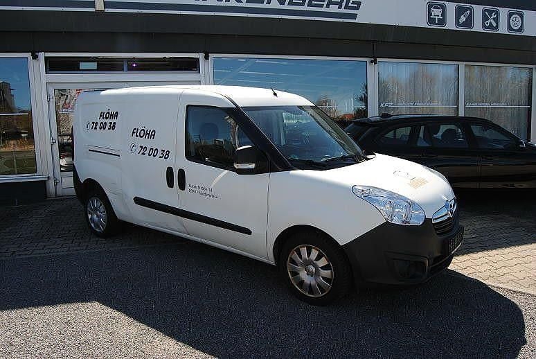 Gebraucht Opel Combo 95 PS (69 kW) 2017 Weiß Van / Kleinbus